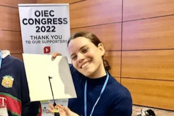 eleve academica lors du congres modifie