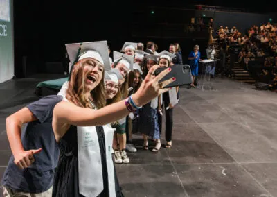 academica ceremonie dual diploma graduation 2023 400×284
